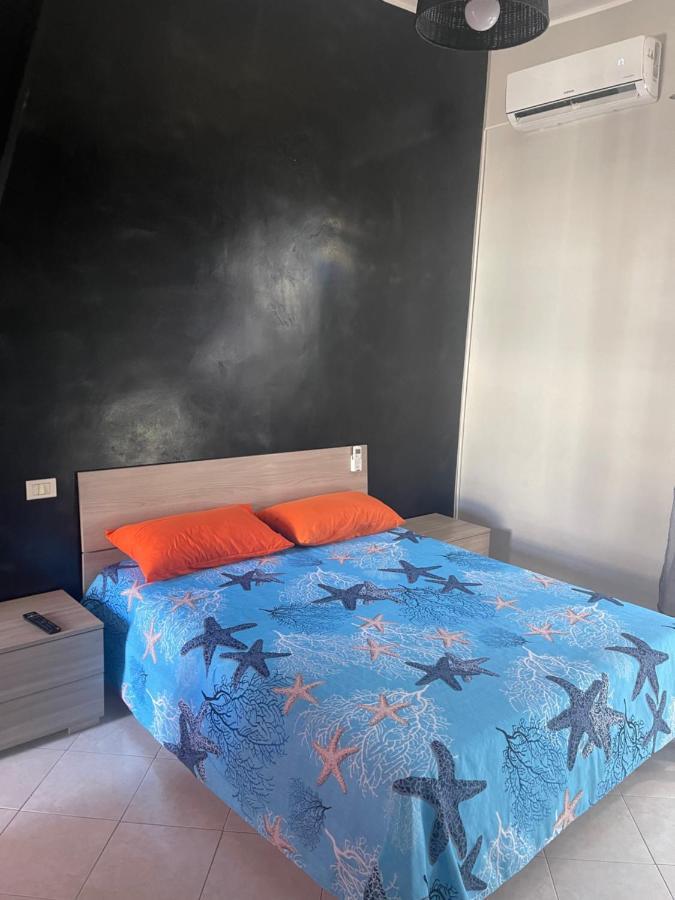 Casa Via Cialdi Apartment Чивитавекия Екстериор снимка